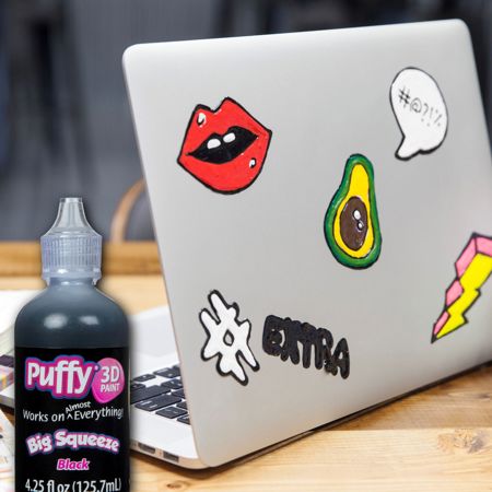 Picture of 32168 Puffy 3D Paint Big Squeeze Shiny Black 4.25 oz.