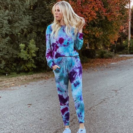 Picture of 45082 Tulip Celestial 8-Color Tie-Dye Kit